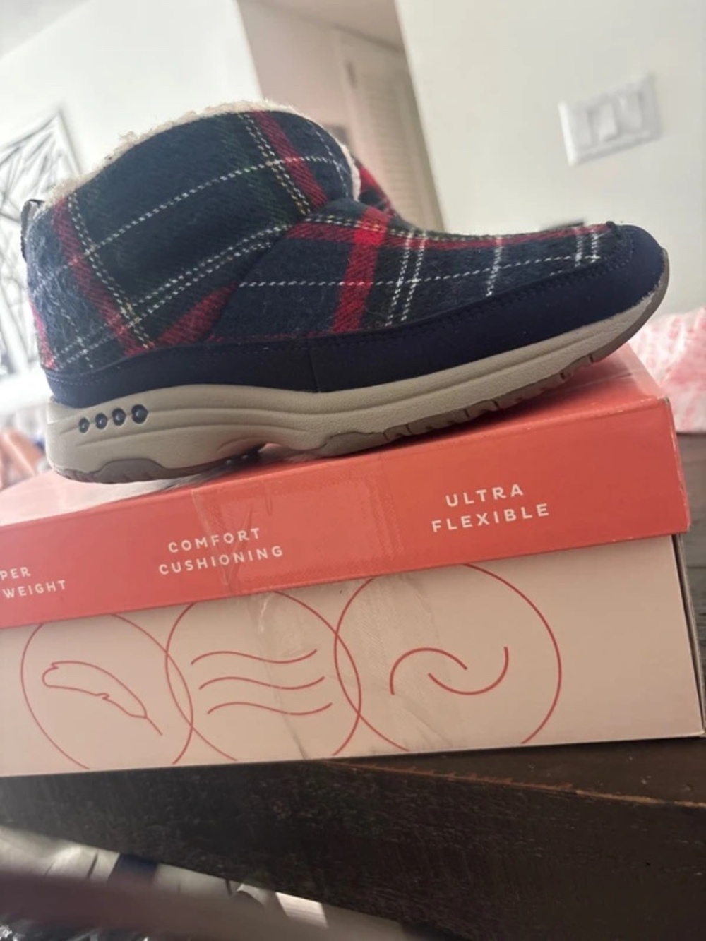 Easy Spirit Trippin Cozy Booties Women's Size 5.5